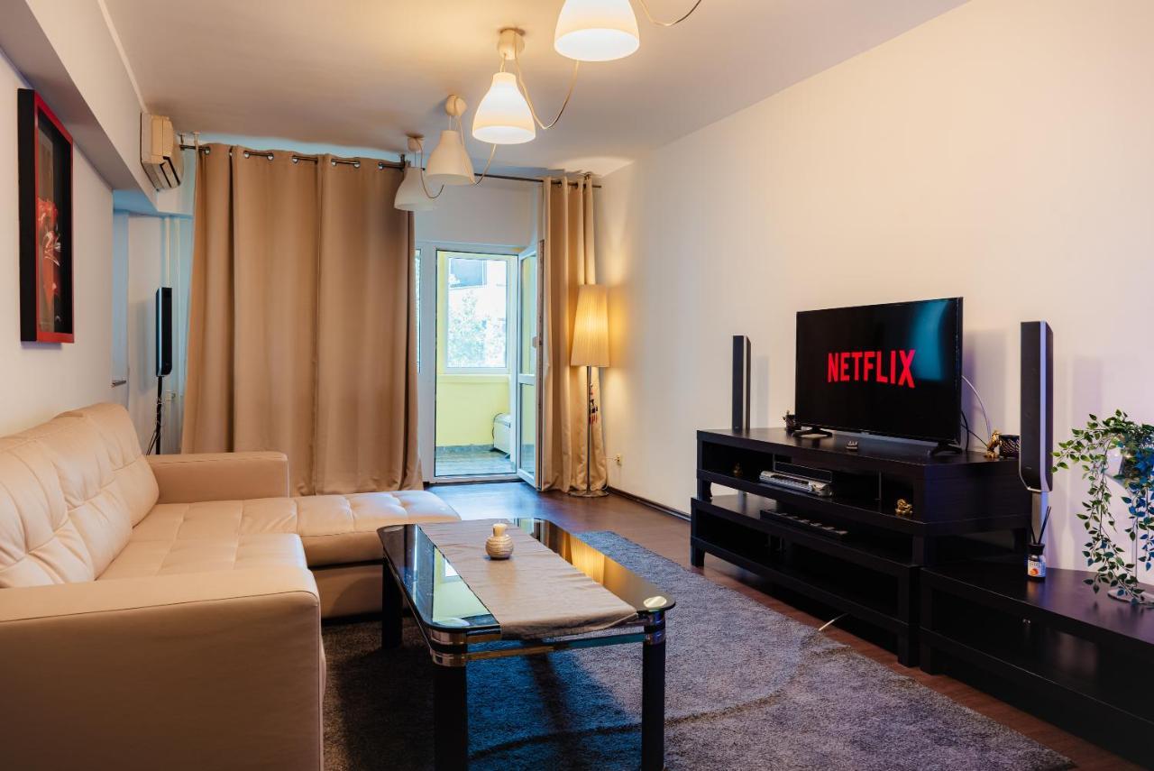 Comfy Apartment With Private Parking And Netflix Bukurešť Exteriér fotografie