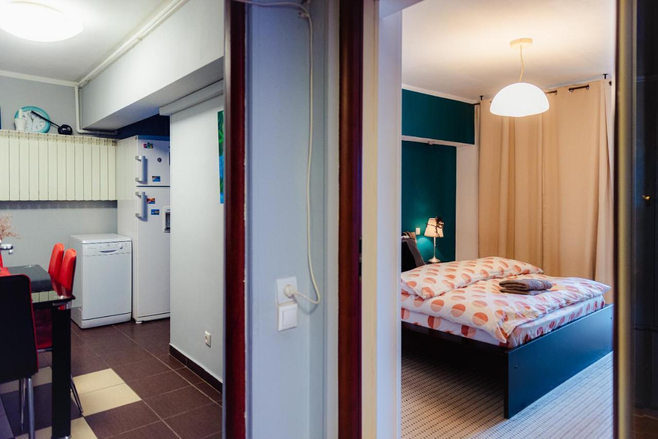Comfy Apartment With Private Parking And Netflix Bukurešť Exteriér fotografie